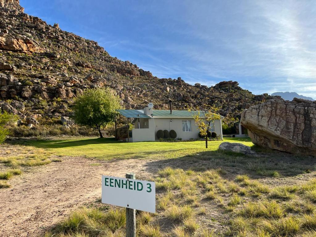 Kunje Guesthouse Op-die-Berg Luaran gambar